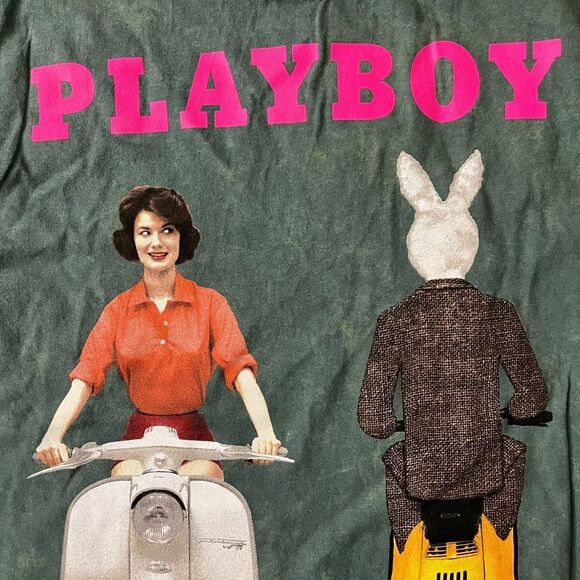 Unisex Playboy 1959 Cover T-shirt Bunny Motorbike NWOT size Small - Picture 6 of 6